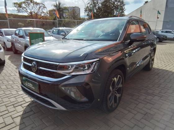 VOLKSWAGEN TAOS 1.4 250 TSI TOTAL FLEX HIGHLINE AUTOMÁTICO